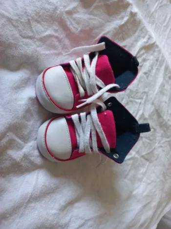 Chaussure bébé souple 3/6m