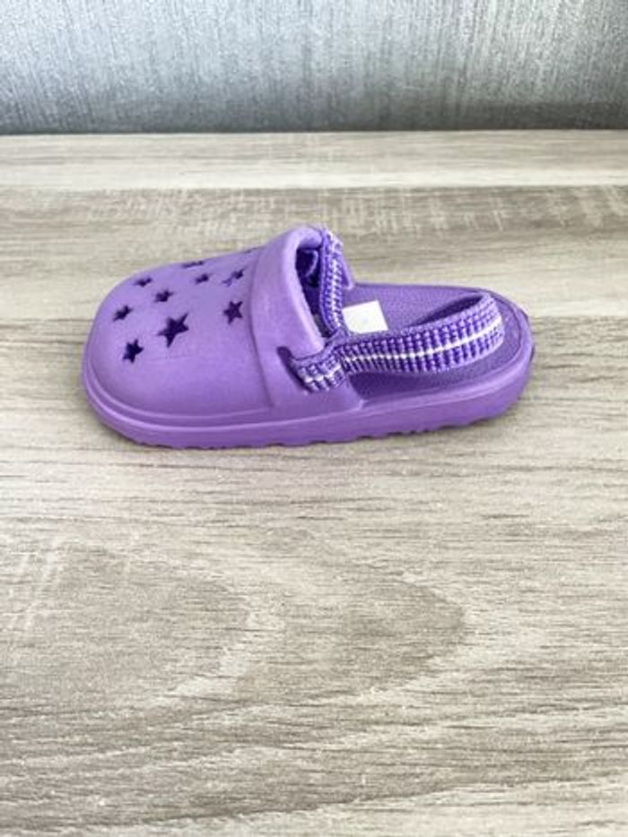 Sabots crocs violet bébé fille taille 19 - photo numéro 3