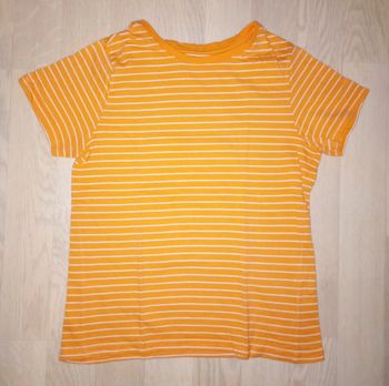 Tee-shirt marinière orange Kiabi 
T. 10 ans 
NEUF