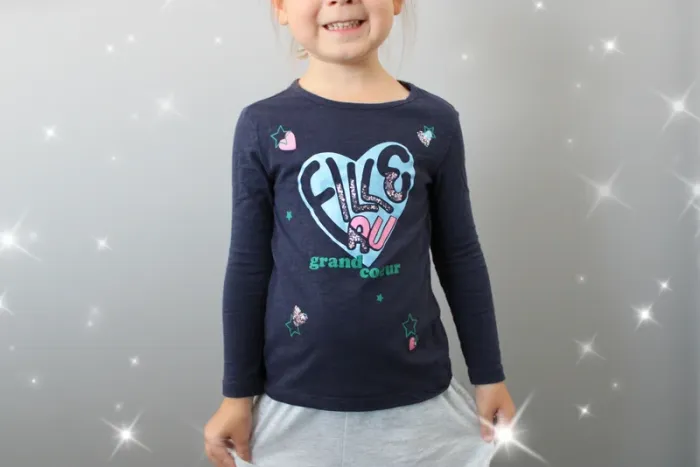 T-shirt manches longues taille 4 ans - photo numéro 7