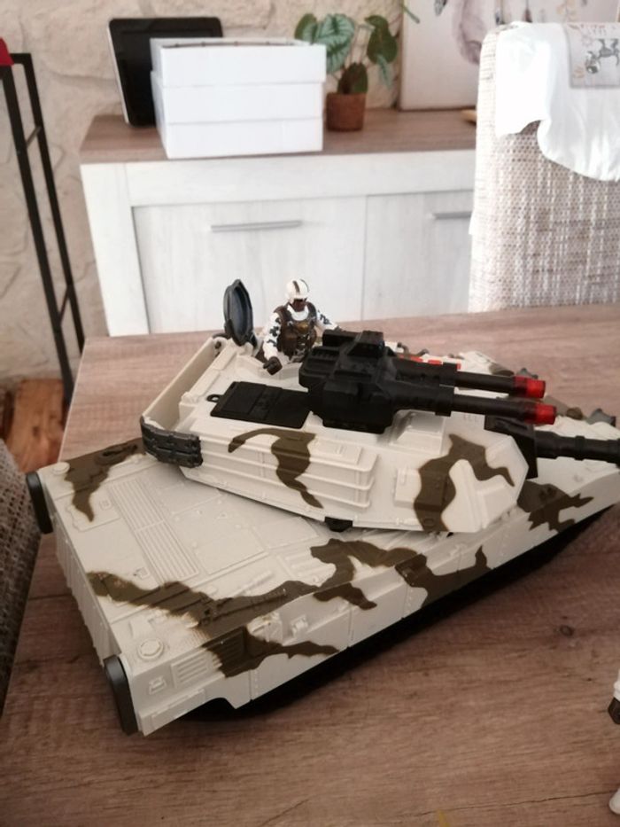 Lot de jouets militaire - photo numéro 8