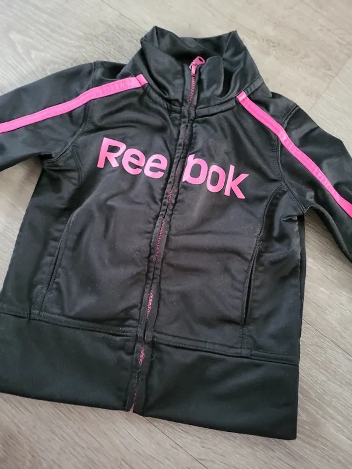 Gilet reebok taille 4 ans - photo numéro 3