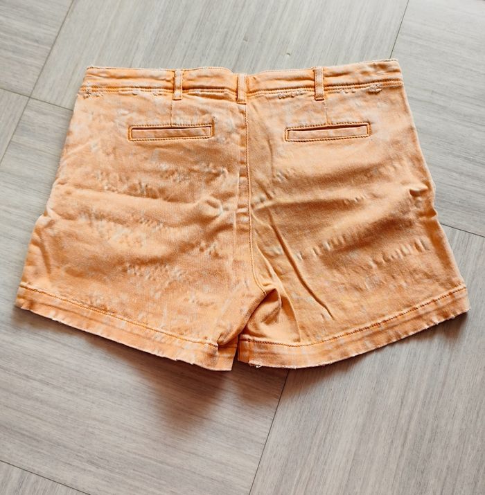 Short orange - photo numéro 2
