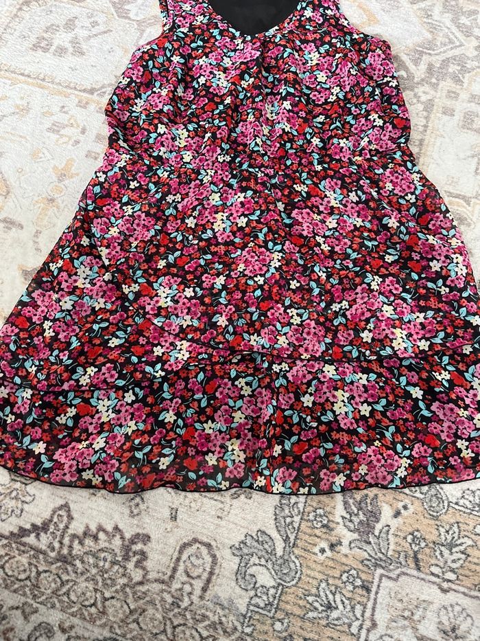 Robe, bon prix - photo numéro 3
