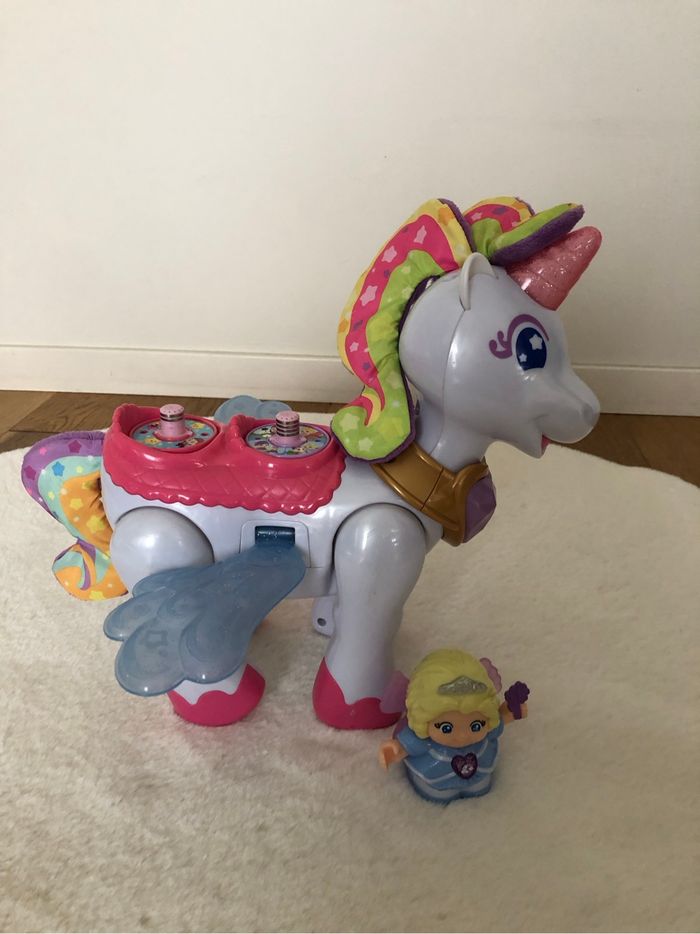 Vtech - Tut tut copains - Azalée la Licorne et Chloé la reine des fées
