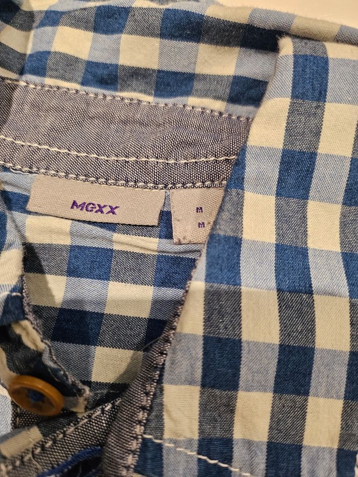 Chemise 5/6 ans - photo numéro 4