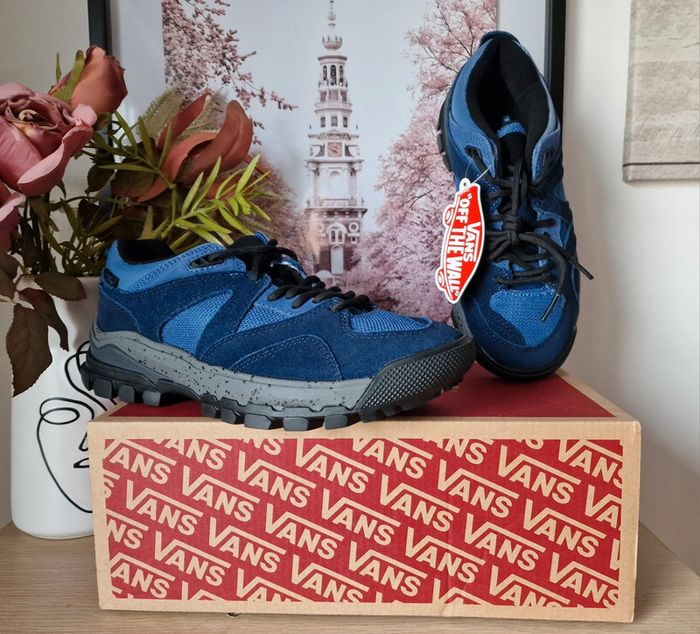 Basket VANS homme neuve 38