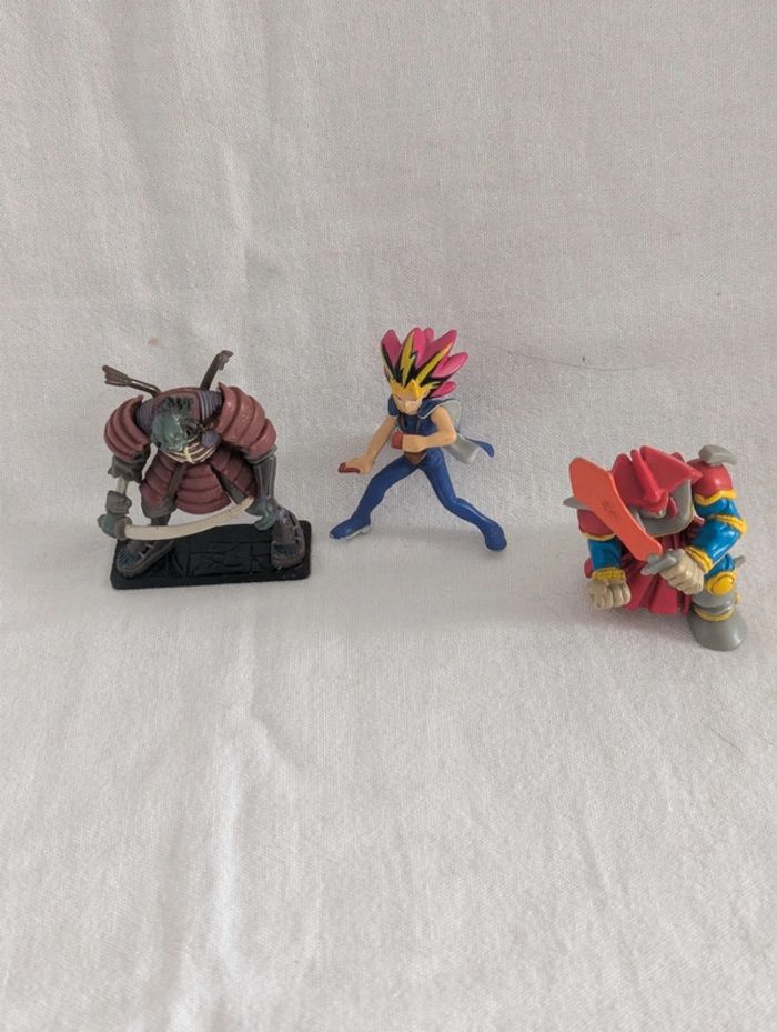 Lot figurines Yo Gi Oh