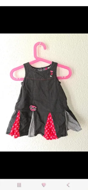 robe noire et rouge Orchestra