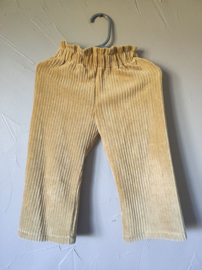 Pantalon velours côtelé couleur moutarde La redoute 24 mois - photo numéro 3