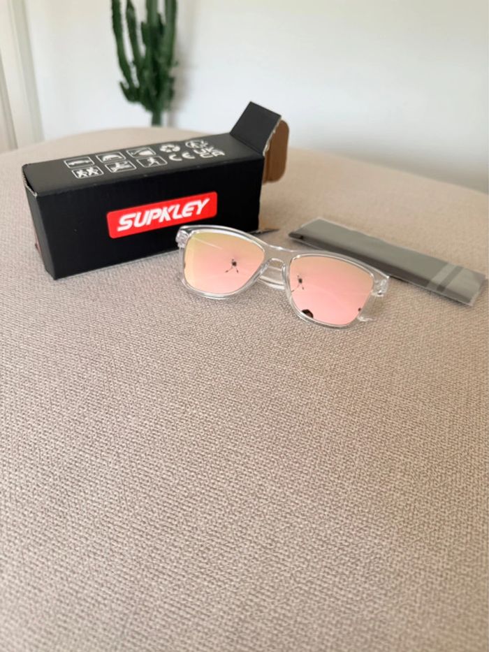 Lunette de mode avec verres teintés