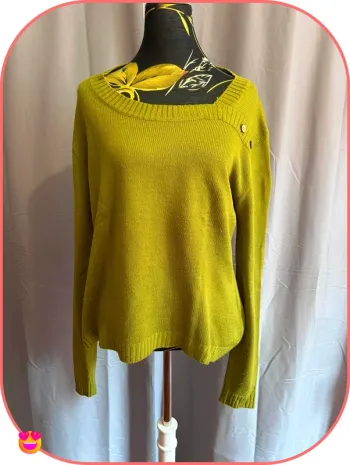 Pull en maille vert olive Mayflower, encolure bateau et boutons - Taille L (T4)