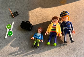 Avion et tour de contrôle playmobil 