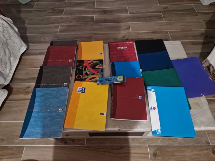 Lot de fourniture scolaire 📚