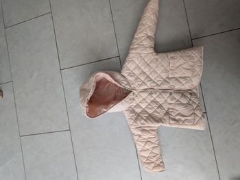 Veste bébé rose Verbaudet capuche mi saison 9 mois