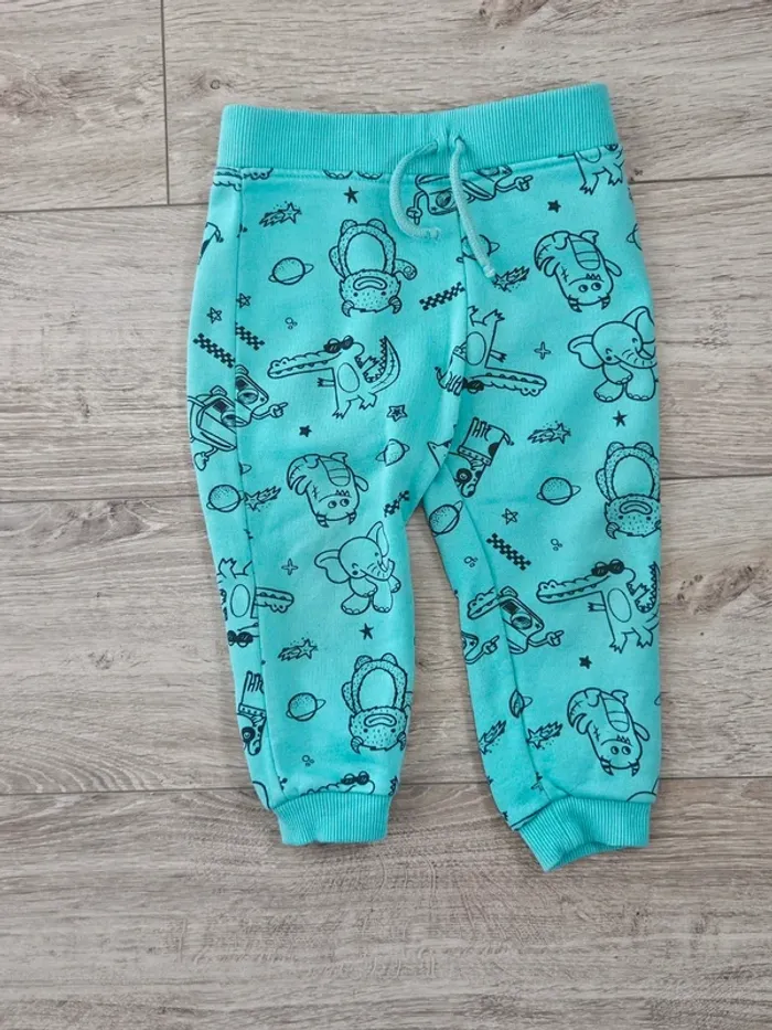 Ensemble 18 mois Primark - photo numéro 2
