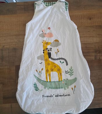Gigoteuse Bébé Blanche et Vert – Motif Animaux Safari
