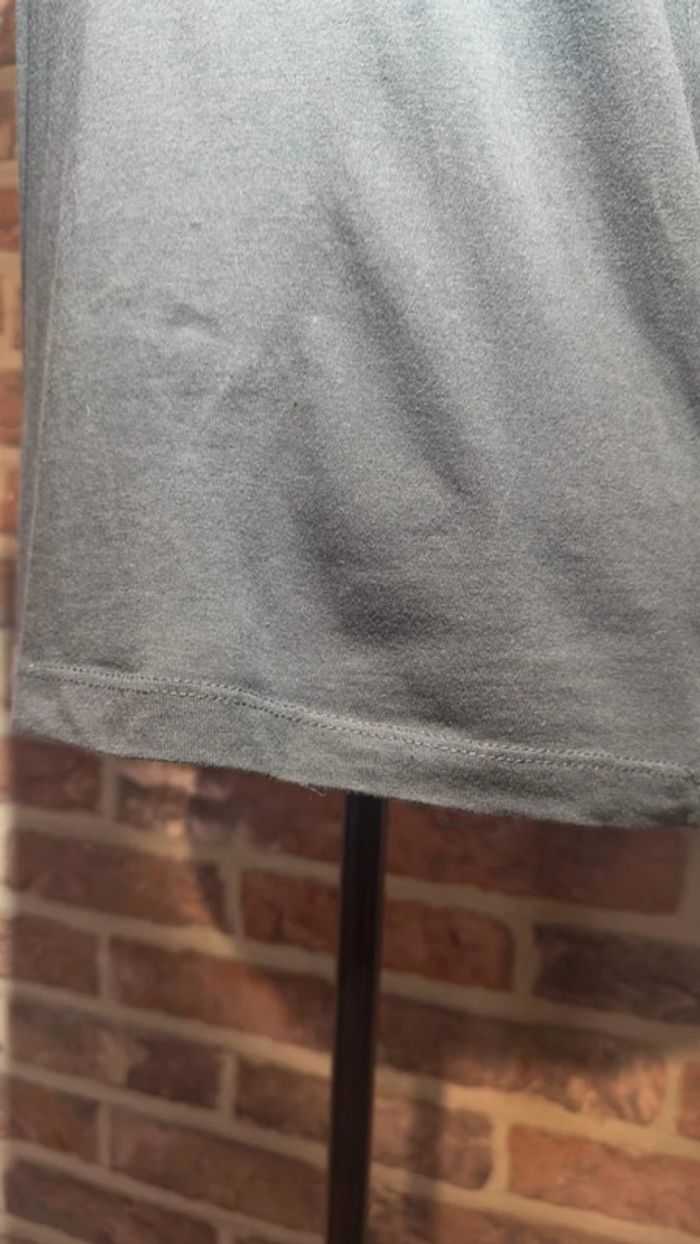 T-shirt gris foncé avec logo Pull and Bear Taille S / 36 - photo numéro 9