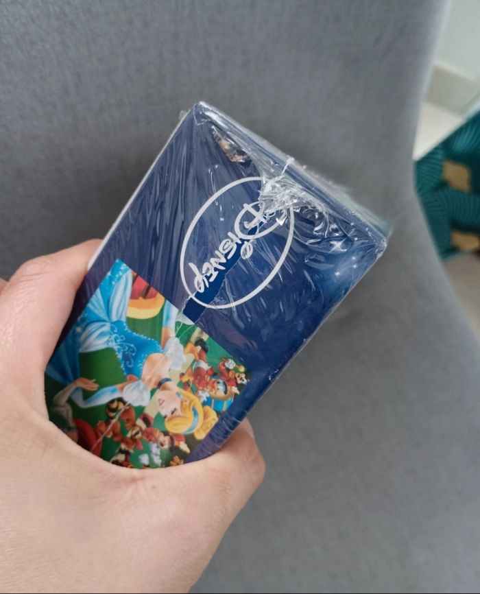 Puzzle 1000 pièces Disney neuf sous blister - photo numéro 2
