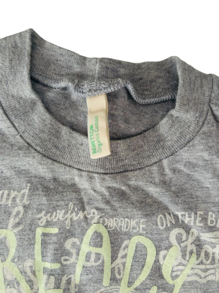 T-shirt benettin 12 mois - photo numéro 3
