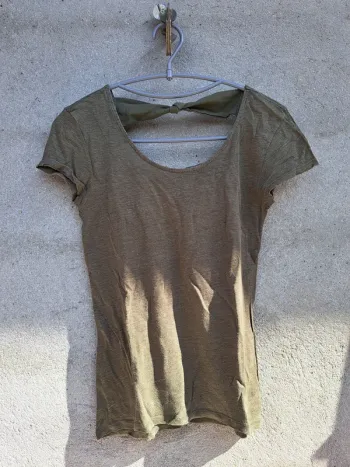T-shirt kaki