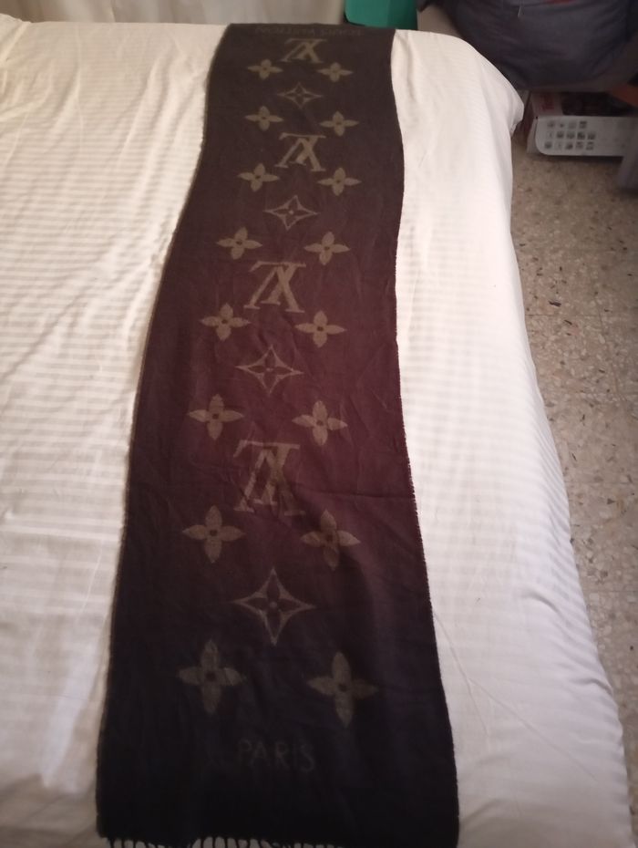 Écharpe en bon état occasion