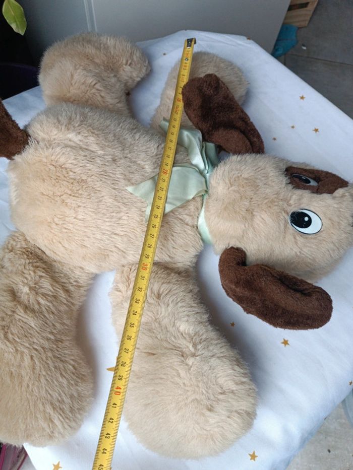 Peluche plush chien dog pound puppy Big grande beige Brown marron crème tâche cuddle allongé couché - photo numéro 18