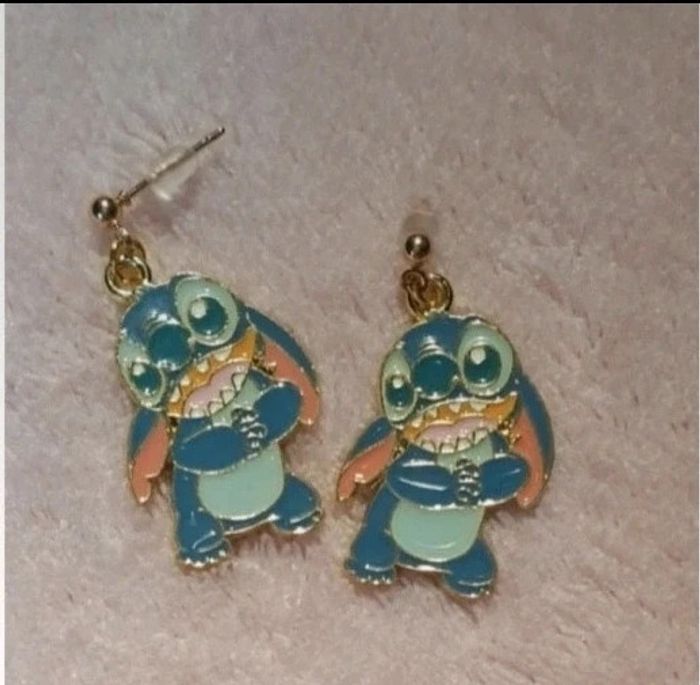 Boucles d'oreilles Stitch Disney - photo numéro 3