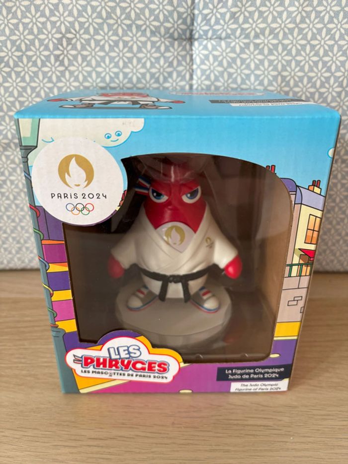 Figurine "La Phryge Olympique Judo 11.5cm" JO Paris 2024 - photo numéro 2