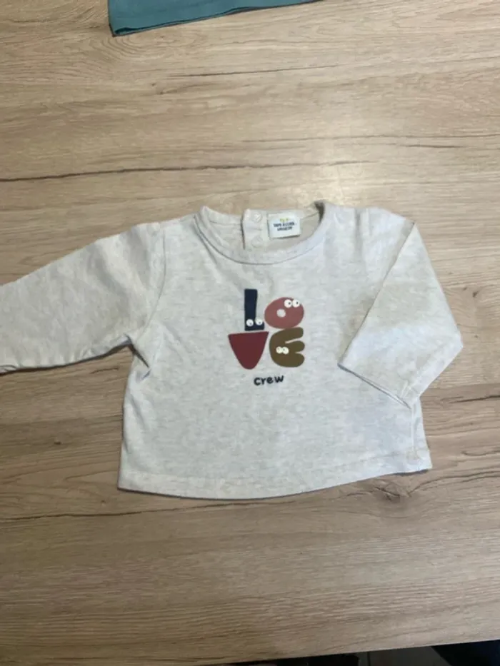 Tee-shirt manche longue hiver bébé garçon 6 mois Tape à l’œil