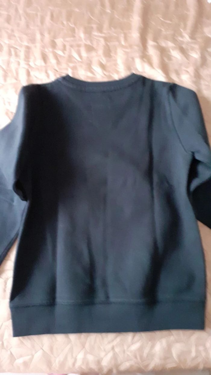 Sweat-shirt noir - photo numéro 2