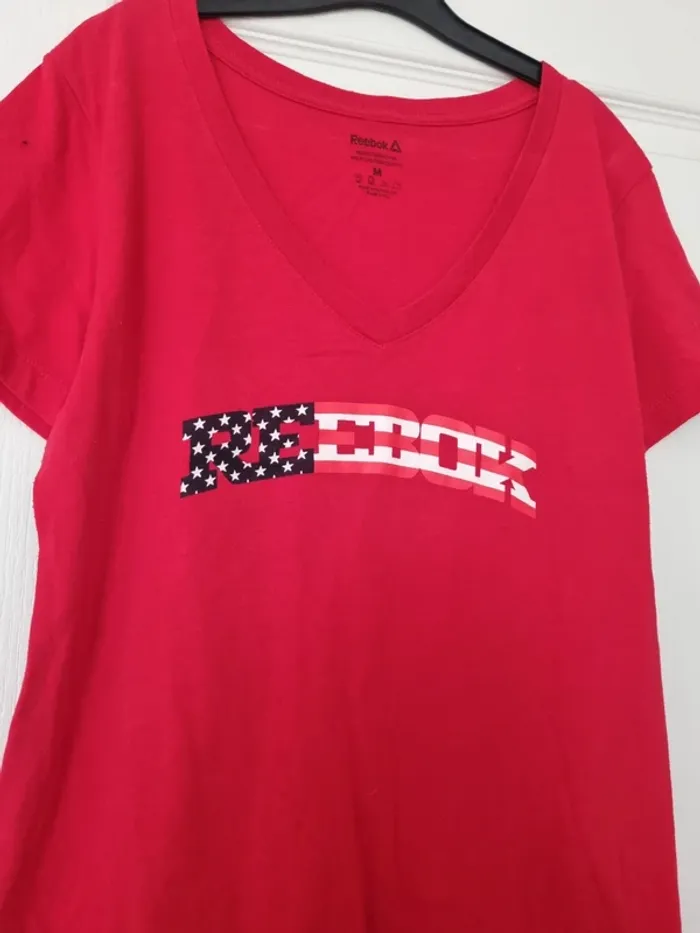 T shirt reebok rouge - photo numéro 2
