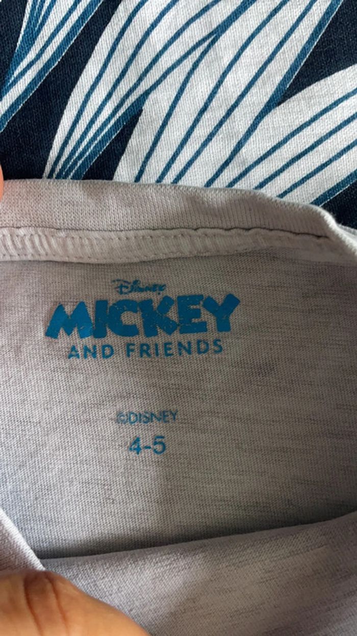 Tee-shirts Mickey 4/5 ans - photo numéro 2