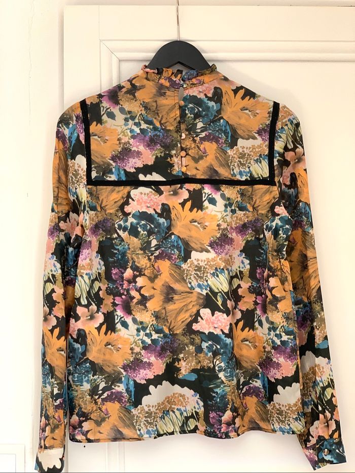 Blouse Sézane fleurie en Soie - photo numéro 2