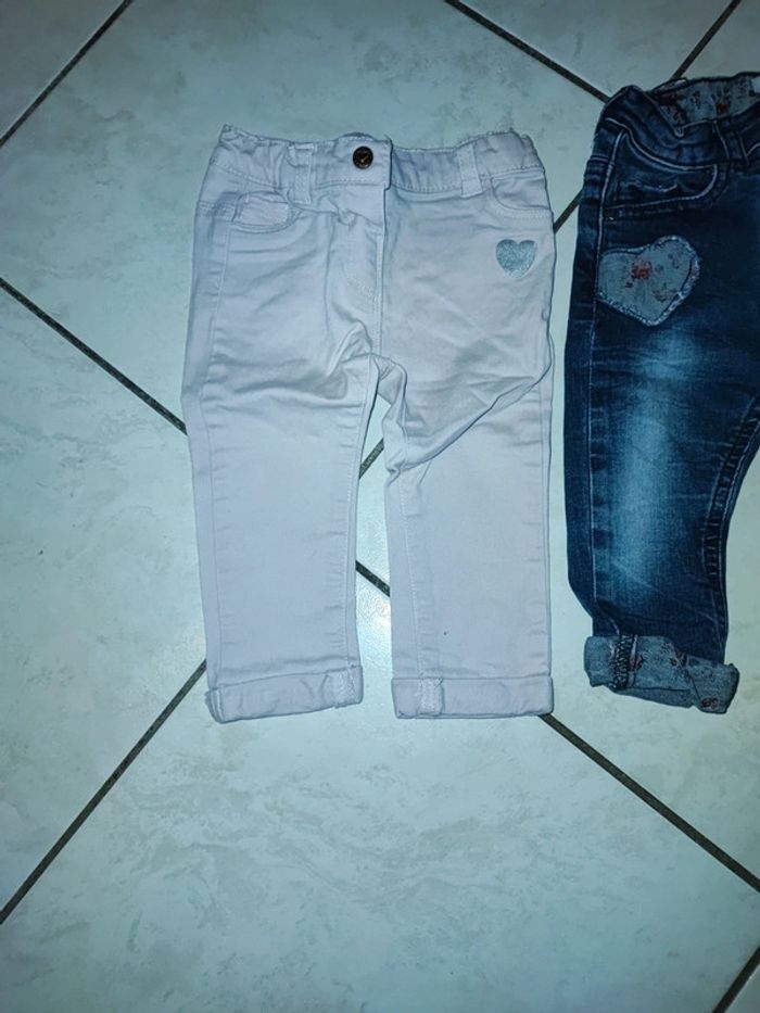 Lot pantalon 12 mois - photo numéro 2