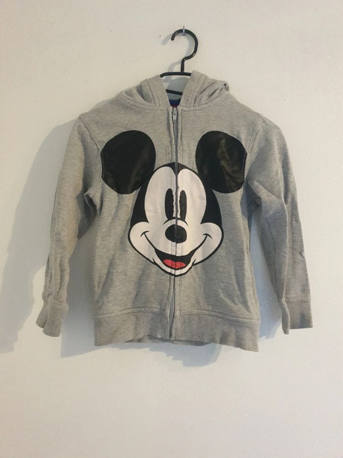 Sweat mickey