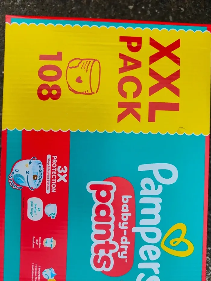 Carton pack XXL couches Pampers taille 4 - photo numéro 2