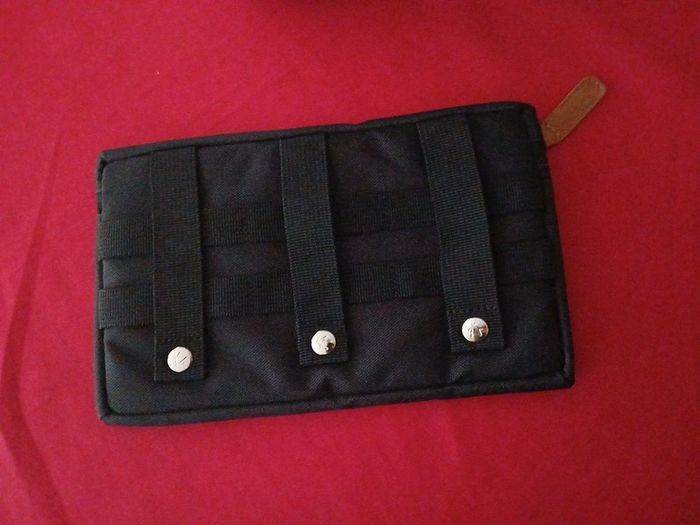 Pochette Cabaîa "Jupiter" édition limitée Noël 2024 - photo numéro 5