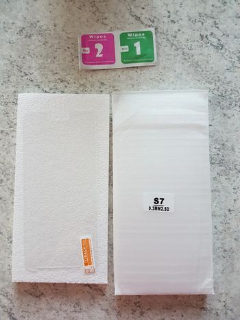 Vitre verre trempé Samsung S7 neuve