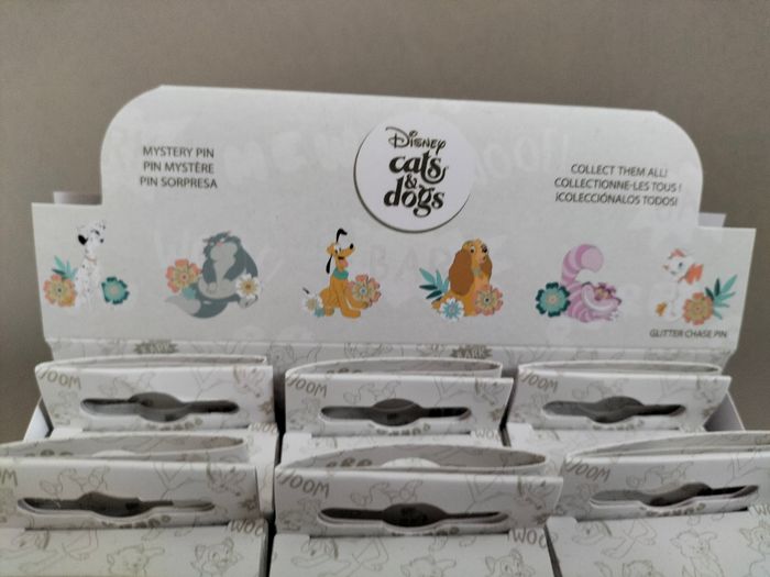 🤍 Lot de 8 boîtes mystère pin's chiens/chats Disney - Loungefly - Neufs 🤍 - photo numéro 3