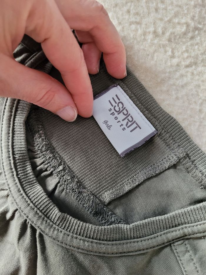 T-shirt 6 ans Esprit sport - photo numéro 3