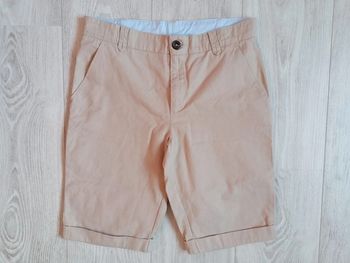 bermuda Cyrillus 
Taille 14 ans
Neuf juste lavé
