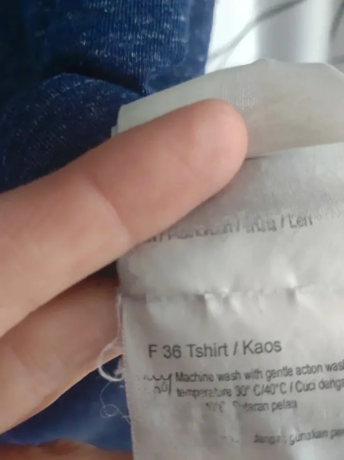 Pantalon fluide large bleu marine femme taille 40 + donne un t-shirt bleu "Dream" - photo numéro 10