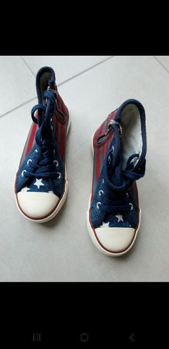 Baskets TAO pointure 29 TBE