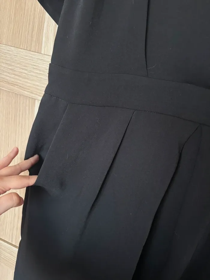 Robe noire perles KIABI t.44 - photo numéro 3