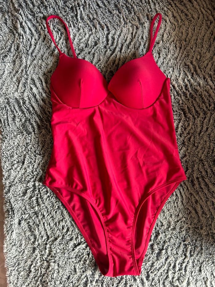 Maillot de bain avec coques