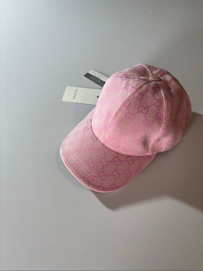 Casquette Gucci rose - photo numéro 2