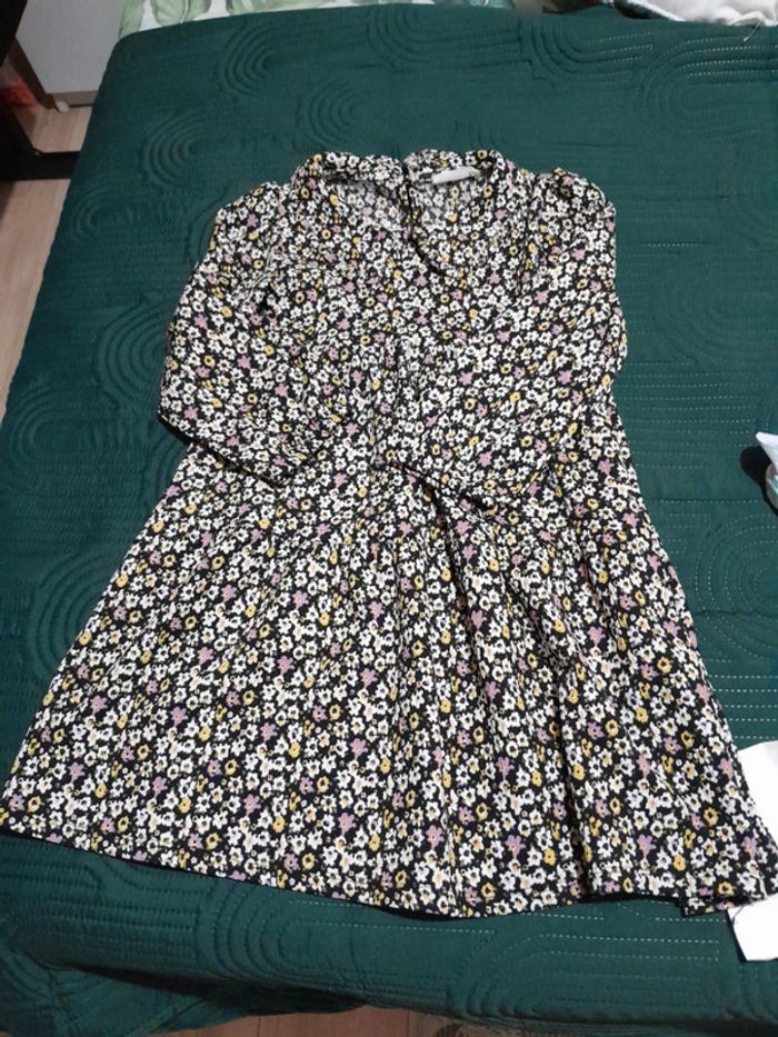 Robe fleurie 7A - photo numéro 2