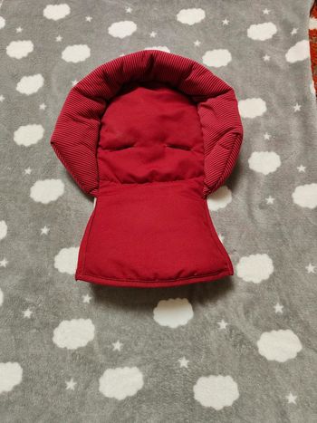 Réducteur cale tête et coussin amovible cosy