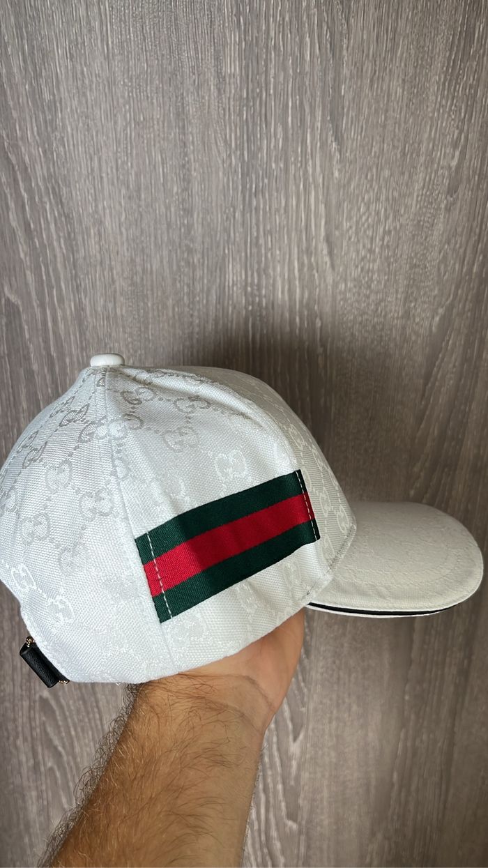 Casquette blanche - photo numéro 2